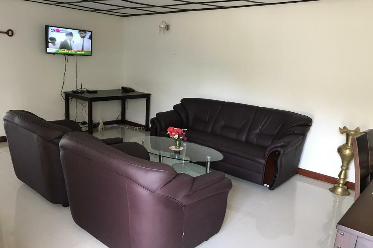 Aerizo Bungalow & Tours นูวาราเอลิยา ภายนอก รูปภาพ