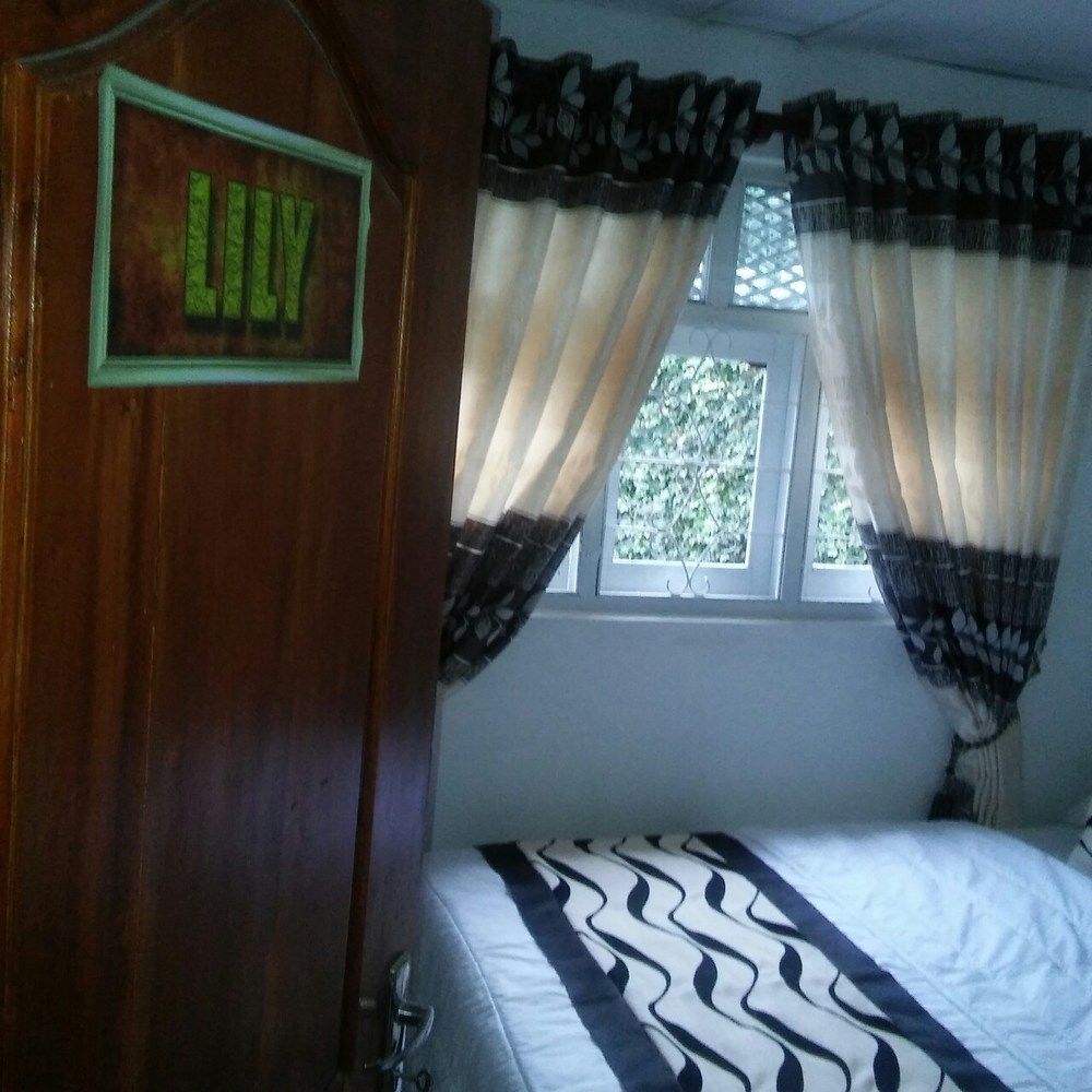 Aerizo Bungalow & Tours นูวาราเอลิยา ภายนอก รูปภาพ